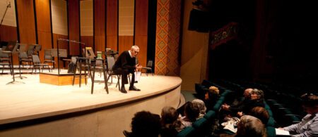 Tom O'Connor Educating Orchestra Audience Santa Fe NM